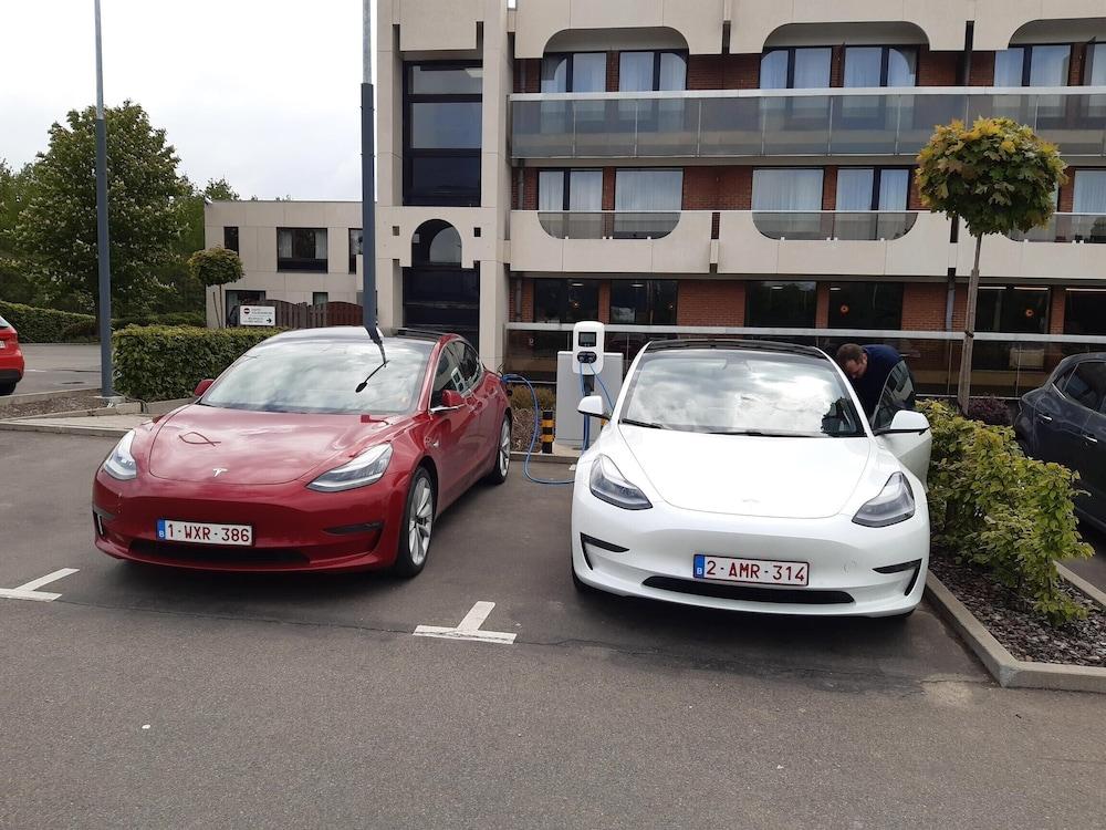 Hotel Les 3 Cles Gembloux Kültér fotó