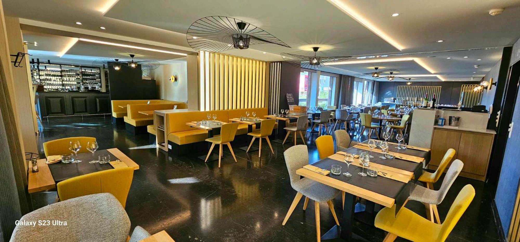 Hotel Les 3 Cles Gembloux Kültér fotó