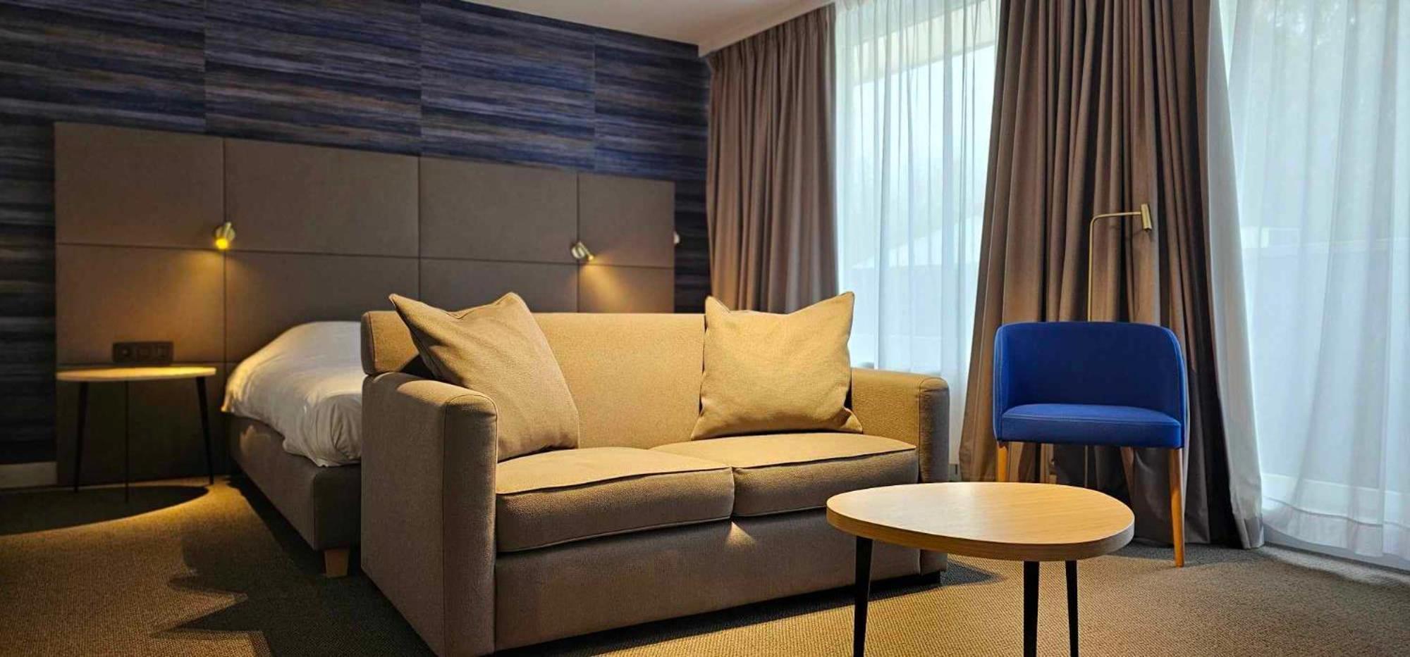 Hotel Les 3 Cles Gembloux Kültér fotó