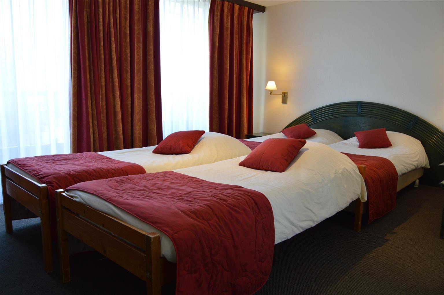 Hotel Les 3 Cles Gembloux Kültér fotó